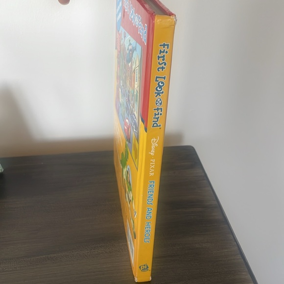 Disney Friends and Heroes Little First Look and Find Book - Picture 2 of 4